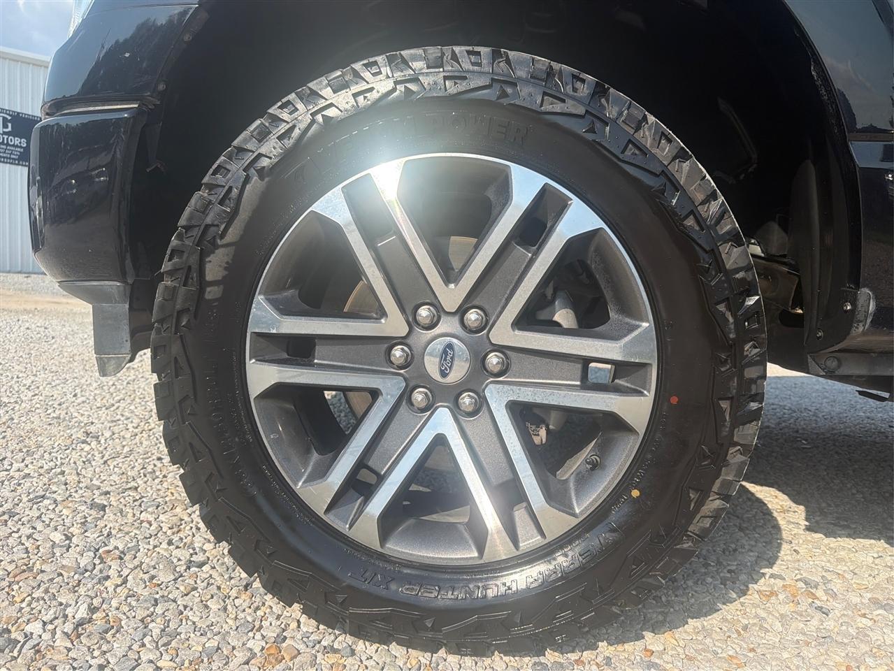 Ford F-150  2021