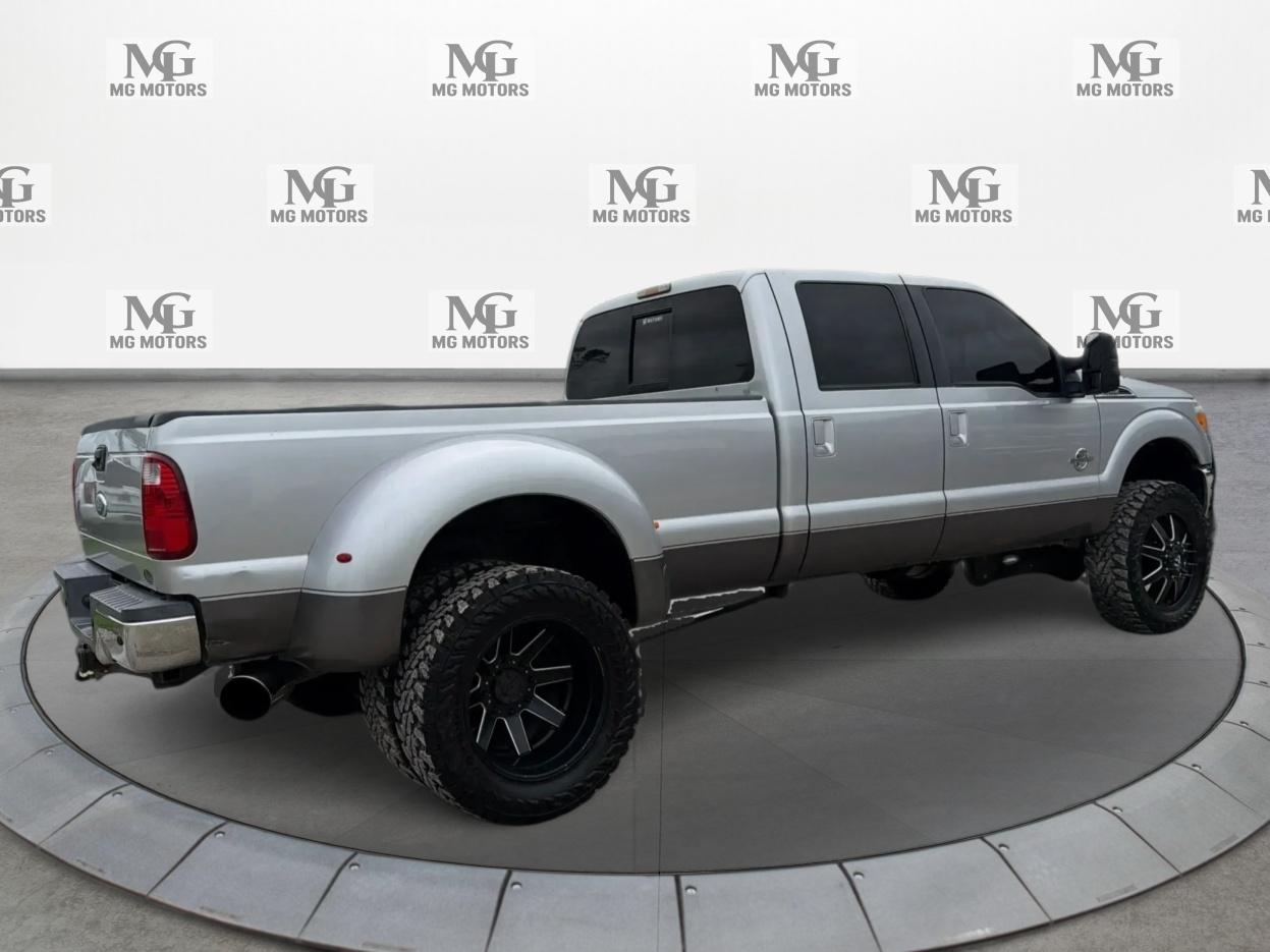 Ford Super Duty F-350 DRW 4WD Crew Cab 172" Lariat 2014