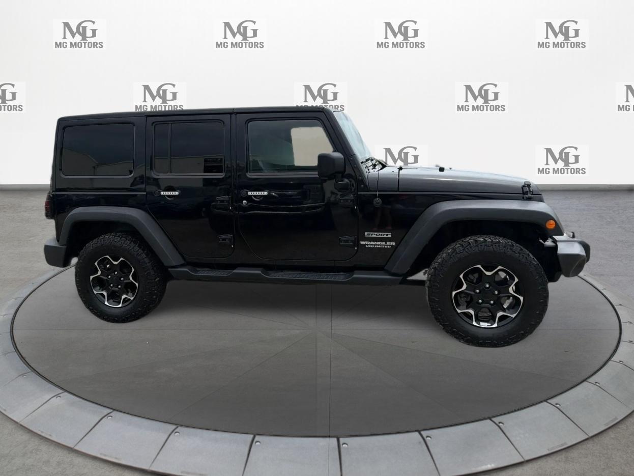 Jeep Wrangler Unlimited 4WD 4dr Sport 2012