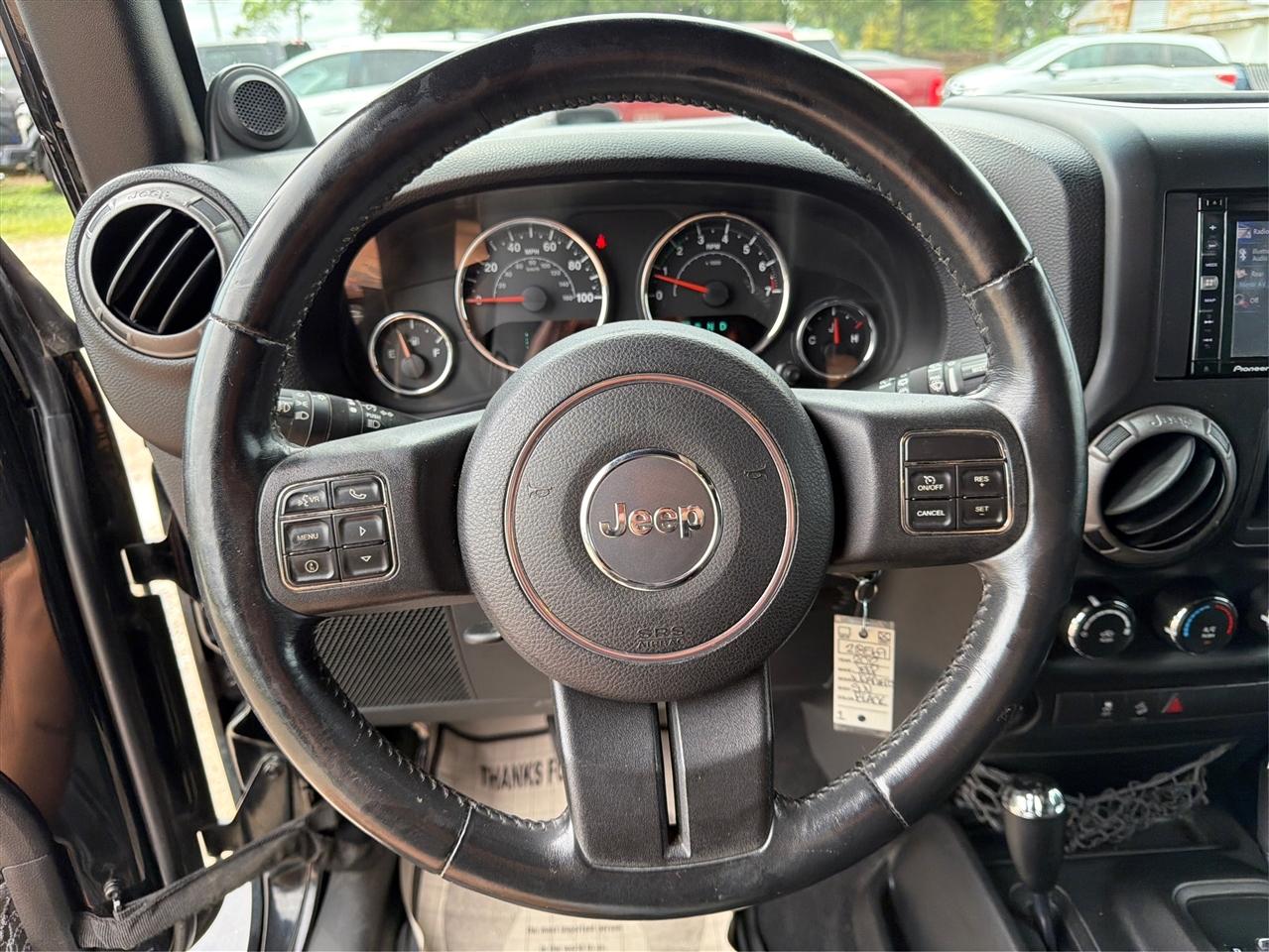 Jeep Wrangler Unlimited 4WD 4dr Sport 2012