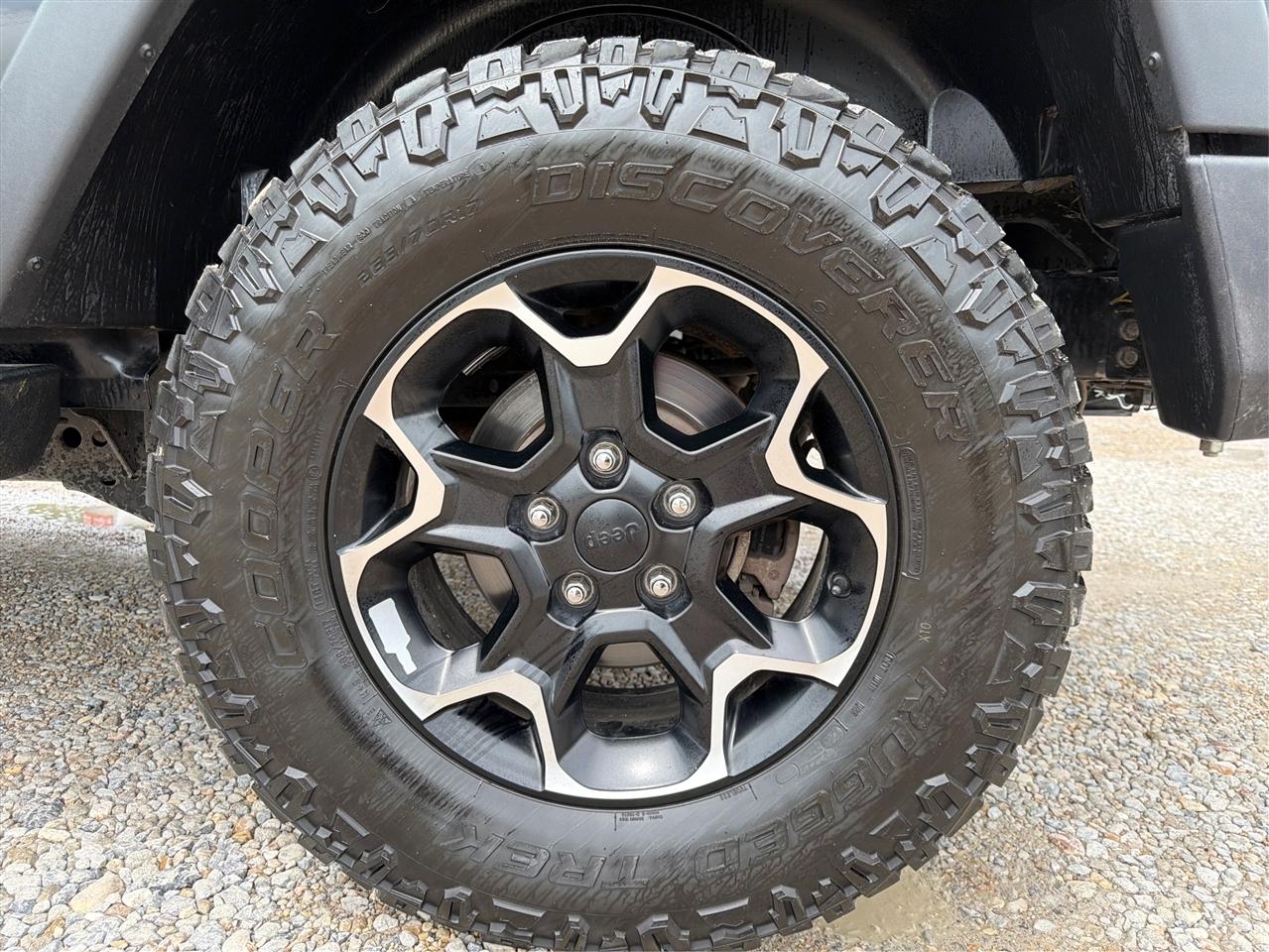 Jeep Wrangler Unlimited 4WD 4dr Sport 2012