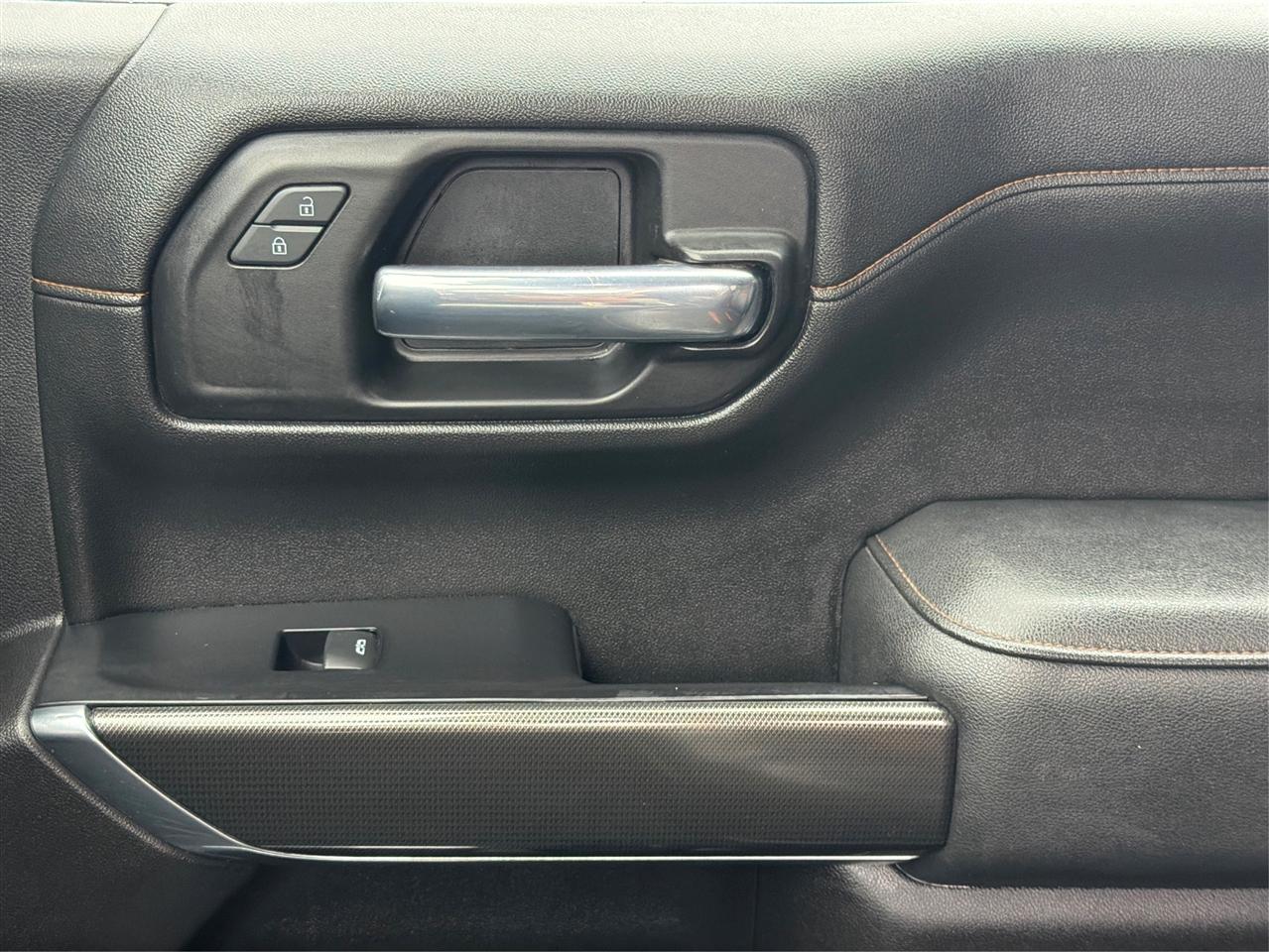 GMC Sierra 1500 4WD Crew Cab 147" AT4 2021