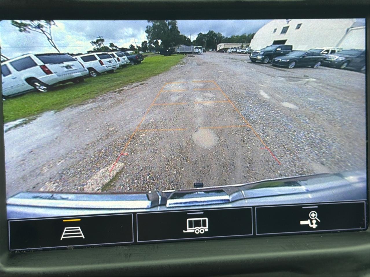 GMC Sierra 1500 4WD Crew Cab 147" AT4 2021