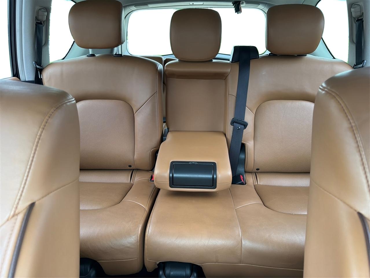 Infiniti QX80 2WD 4dr 2016
