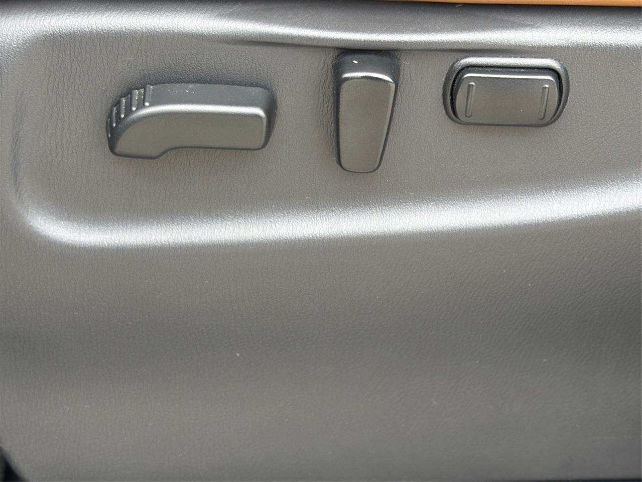 Infiniti QX80 2WD 4dr 2016