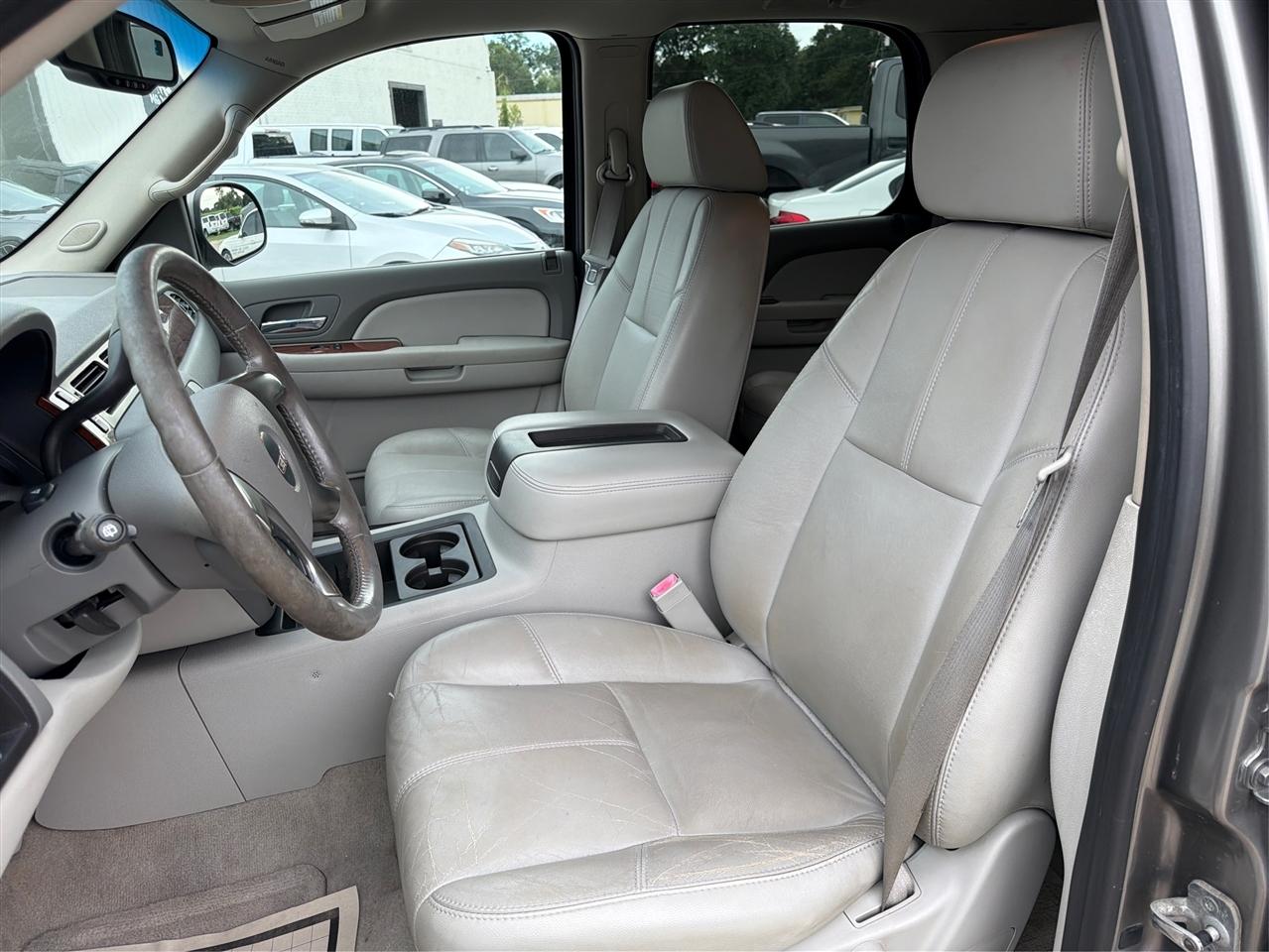 GMC Yukon 2WD 4dr 1500 SLT 2007