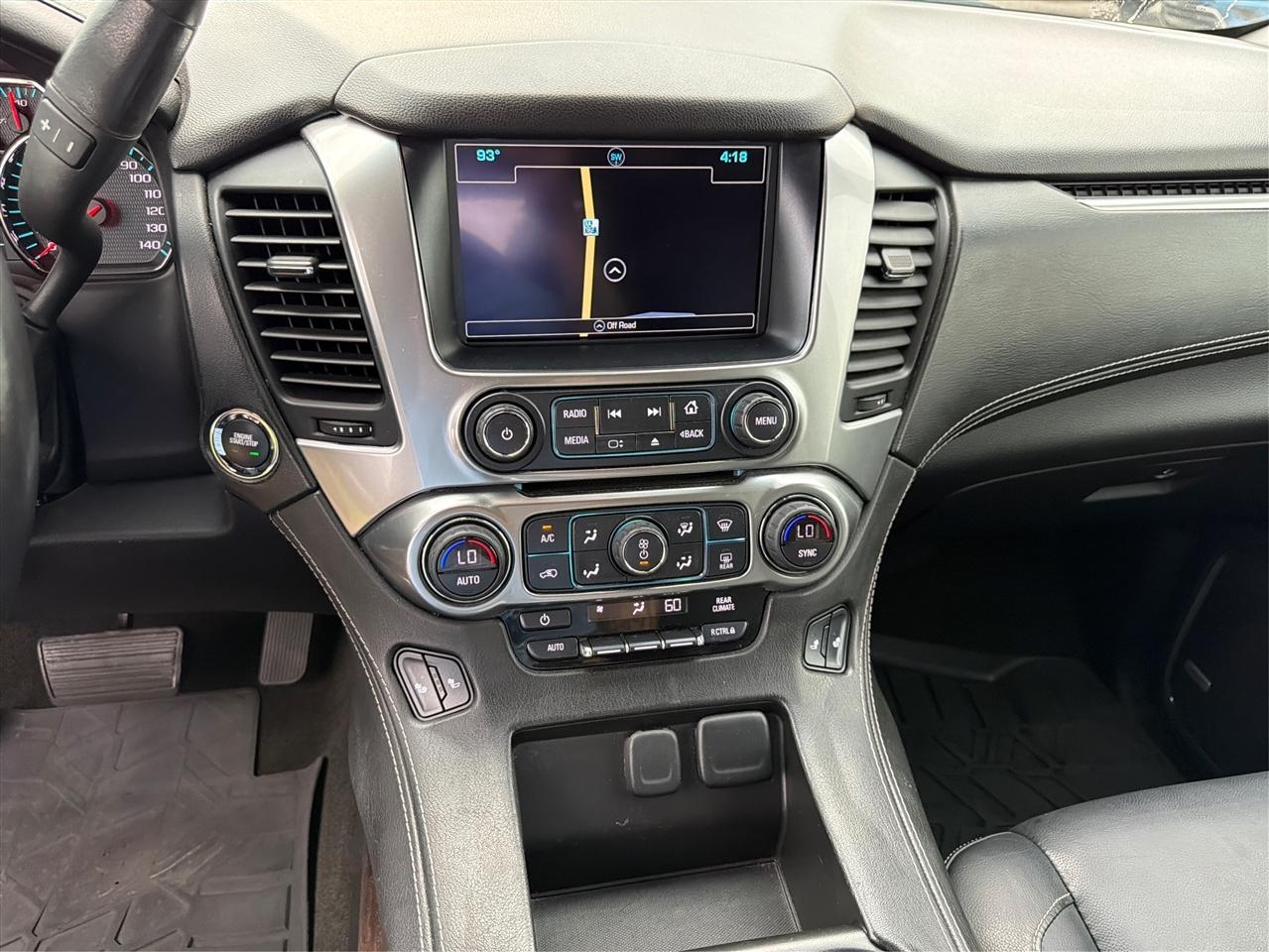 Chevrolet Tahoe photo 16