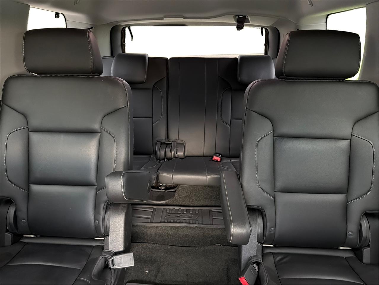 Chevrolet Tahoe photo 17
