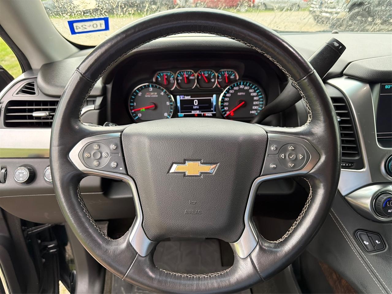 Chevrolet Tahoe photo 19
