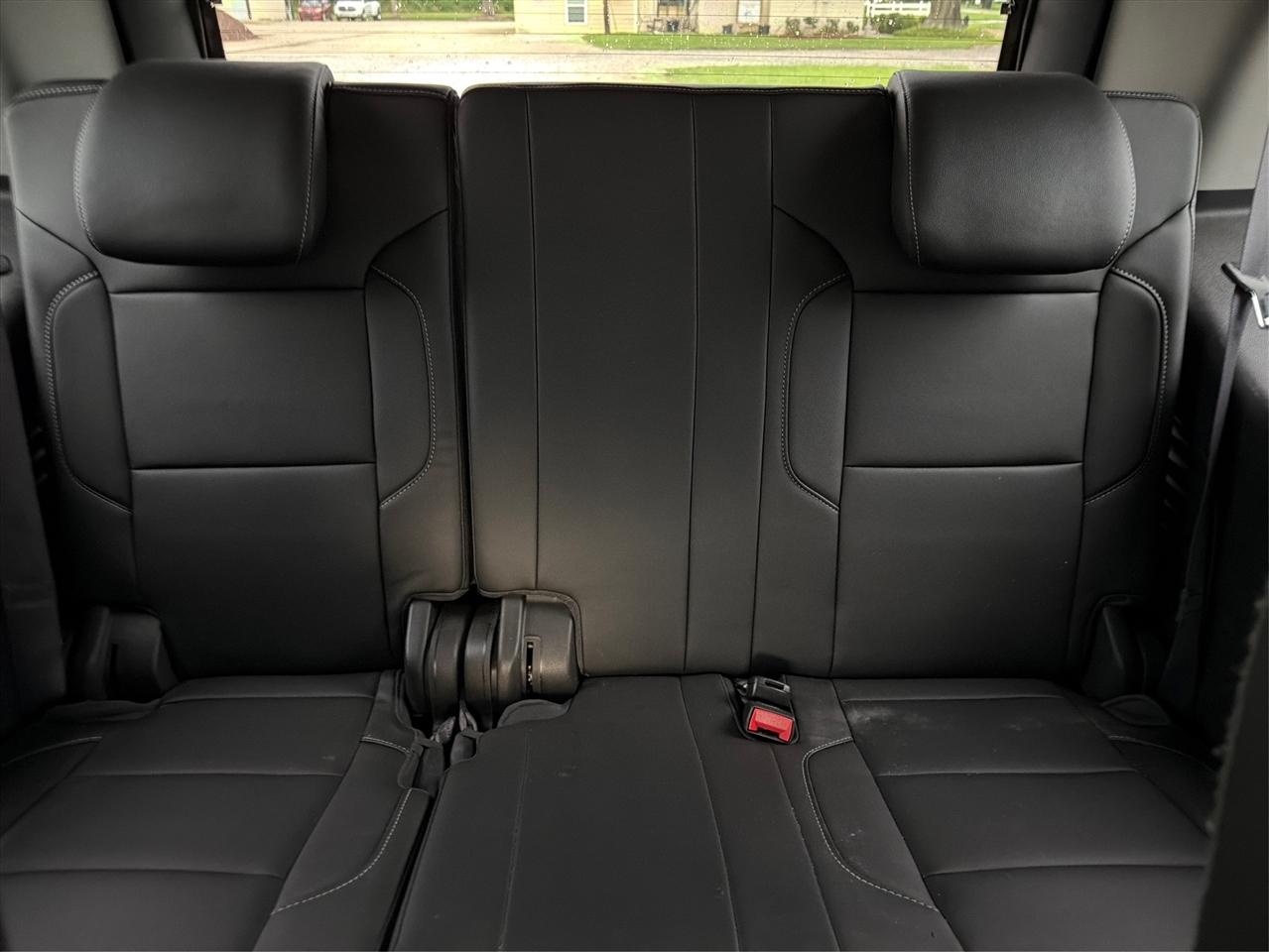 Chevrolet Tahoe photo 32