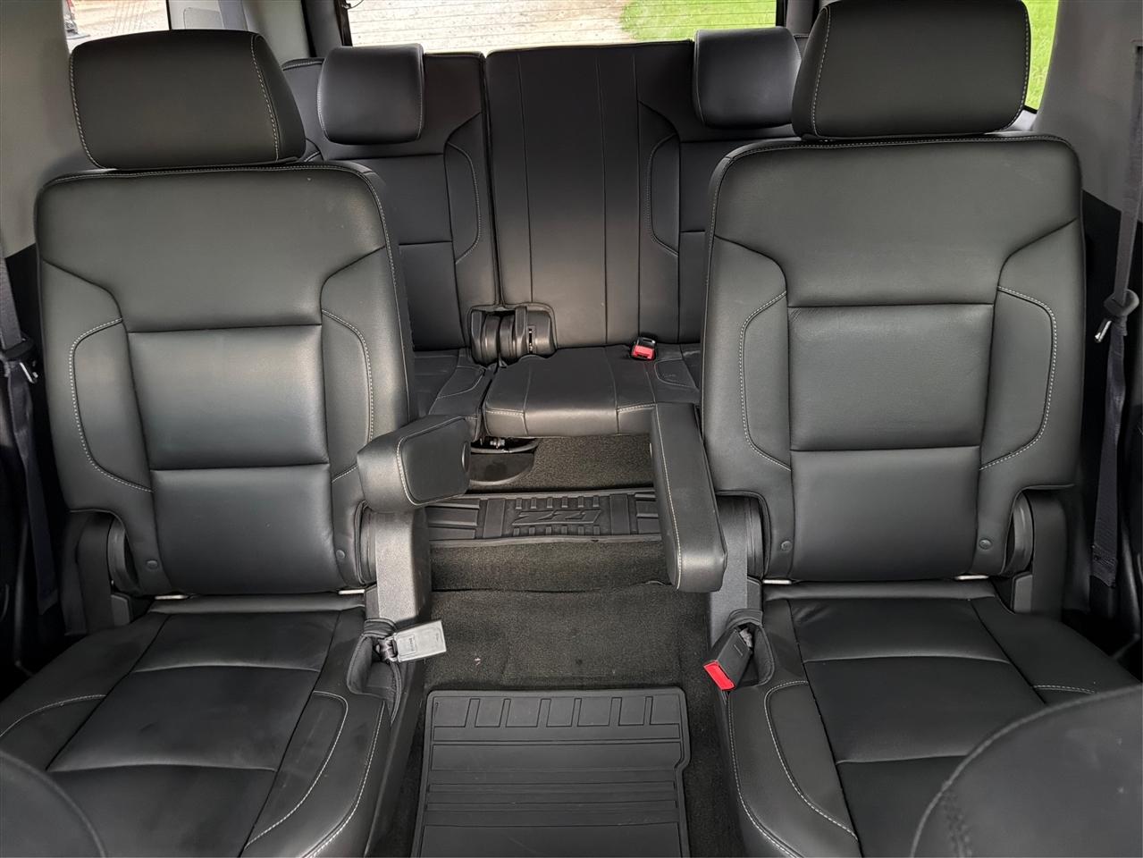 Chevrolet Tahoe photo 33