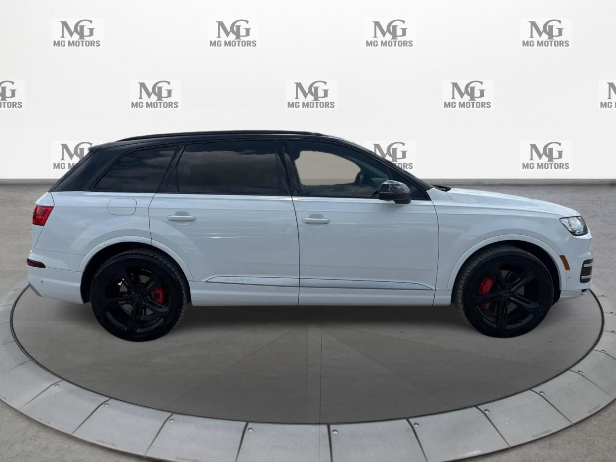 Audi Q7 photo 2