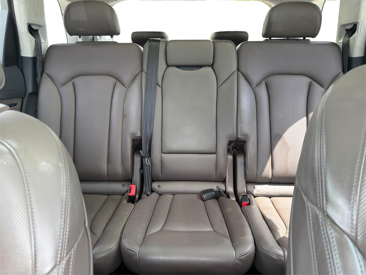 Audi Q7 photo 15