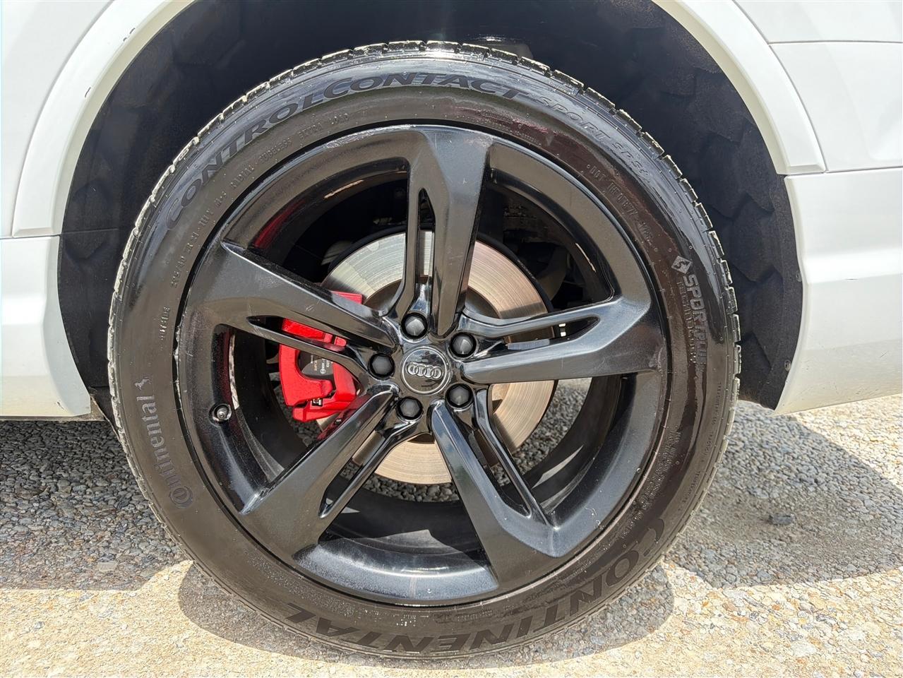 Audi Q7 photo 25