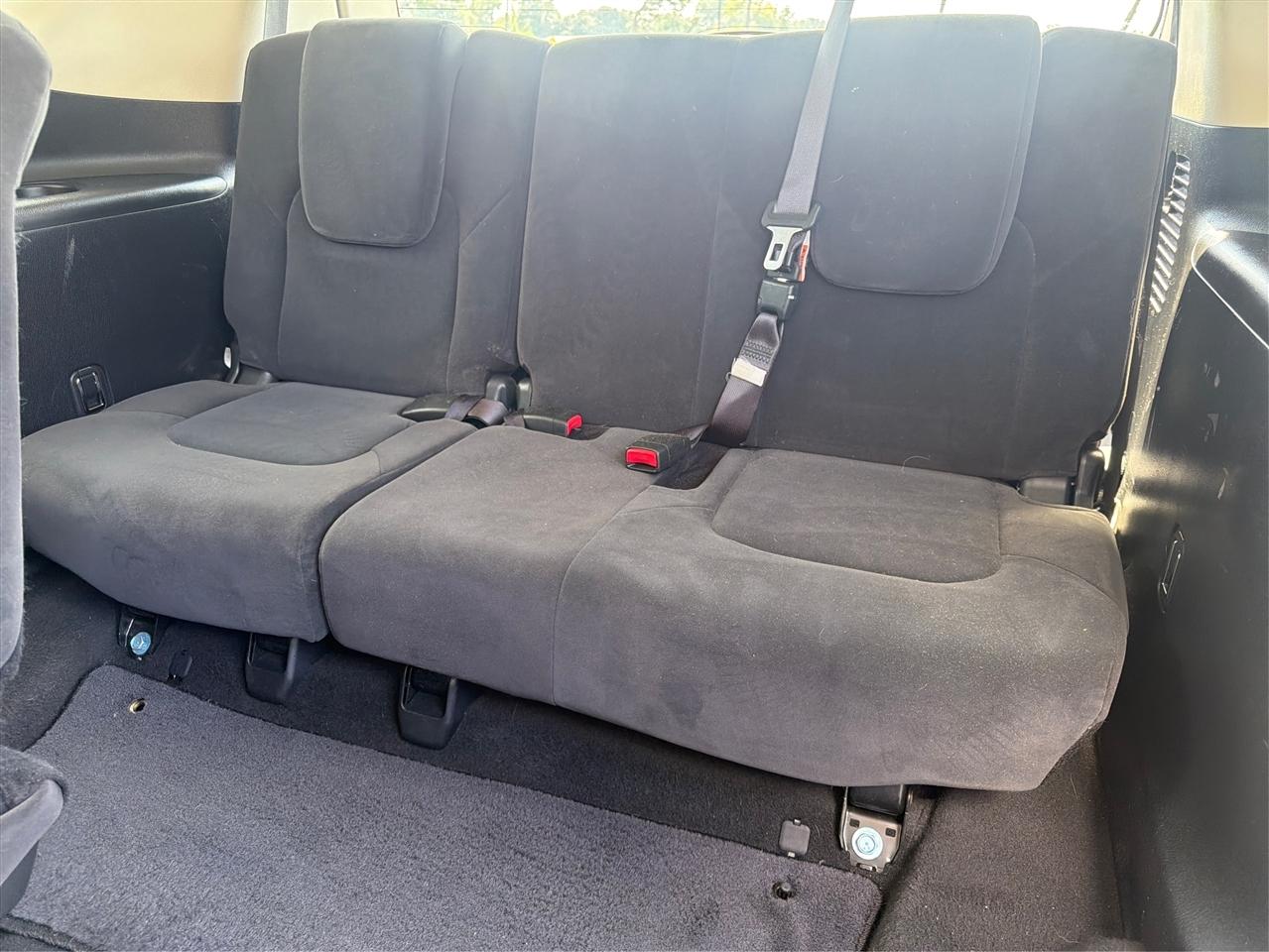 Nissan Armada 4x2 SV 2019