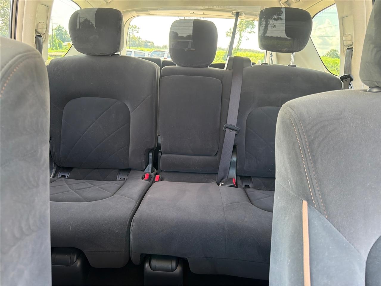 Nissan Armada 4x2 SV 2019