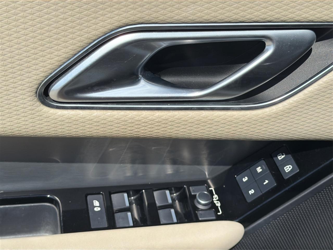 Land Rover Range Rover Velar P250 R-Dynamic S 2023