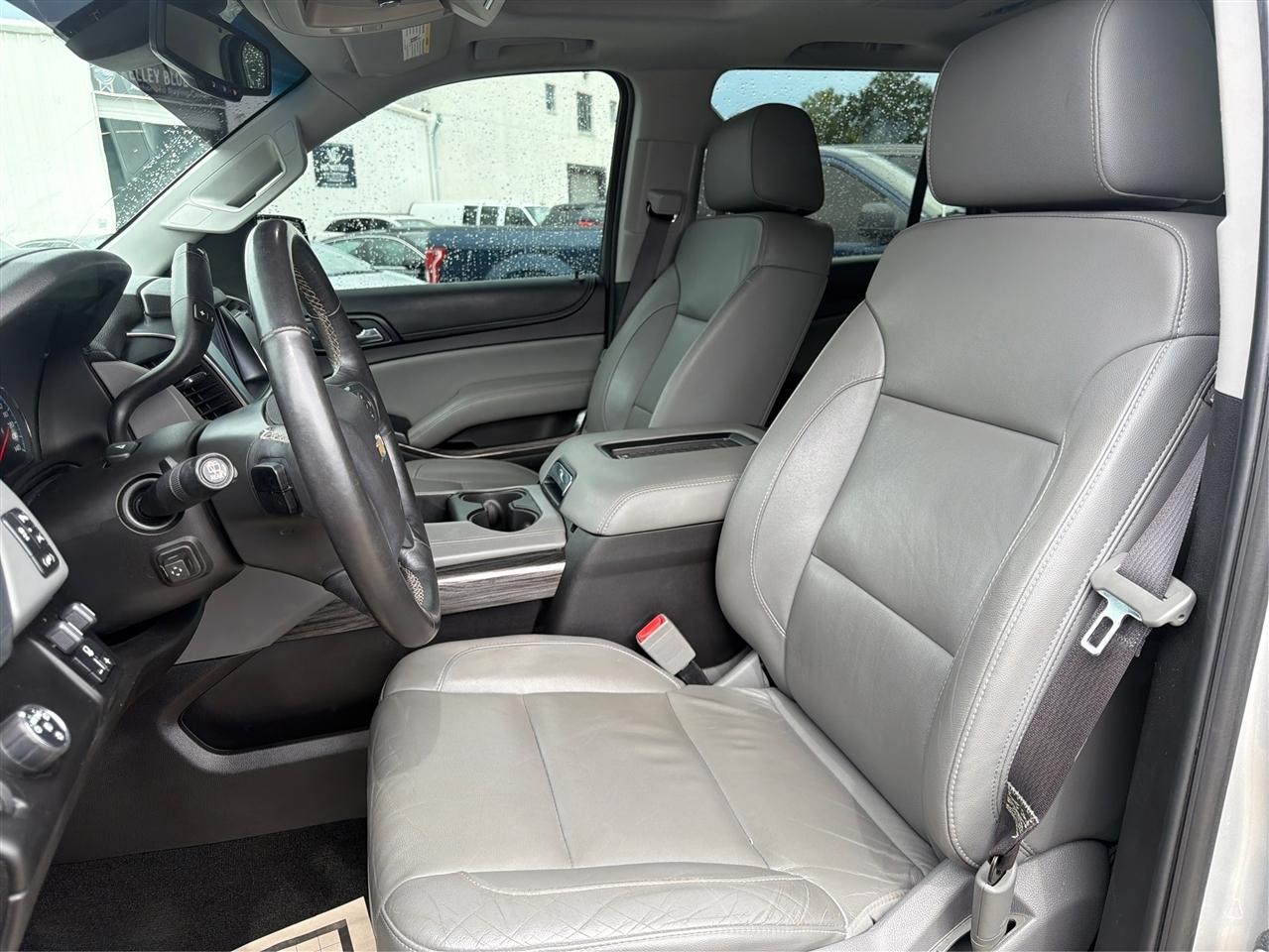 Chevrolet Tahoe photo 11