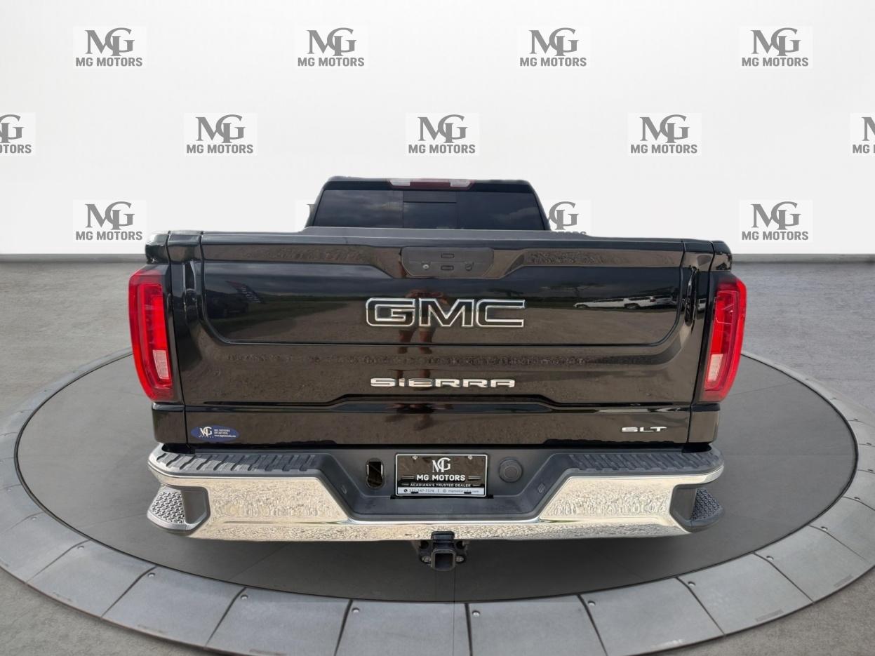 GMC Sierra 1500 4WD Crew Cab 147" SLT 2021