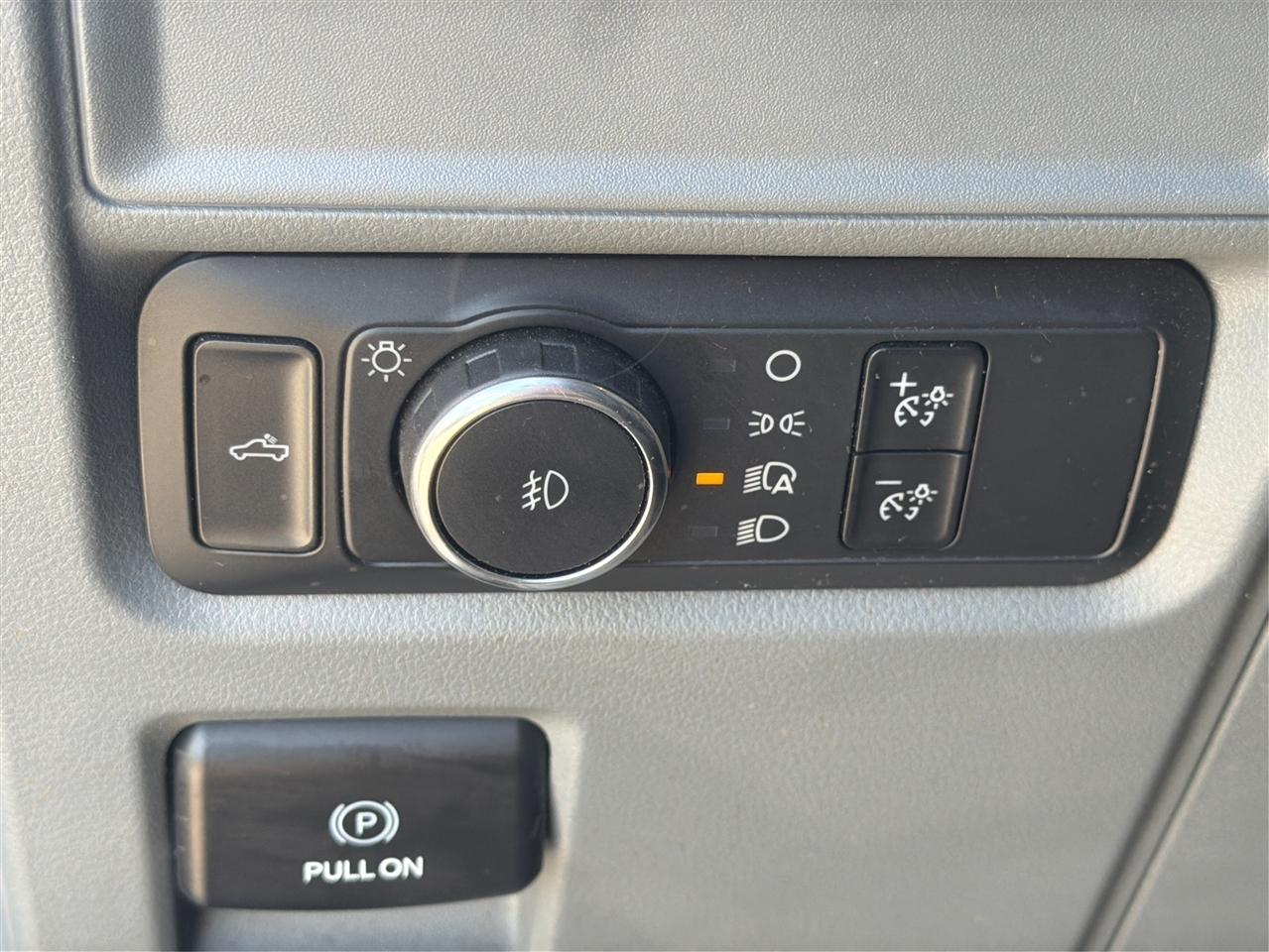 Ford F-150 XLT 2WD SuperCrew 5.5' Box 2021