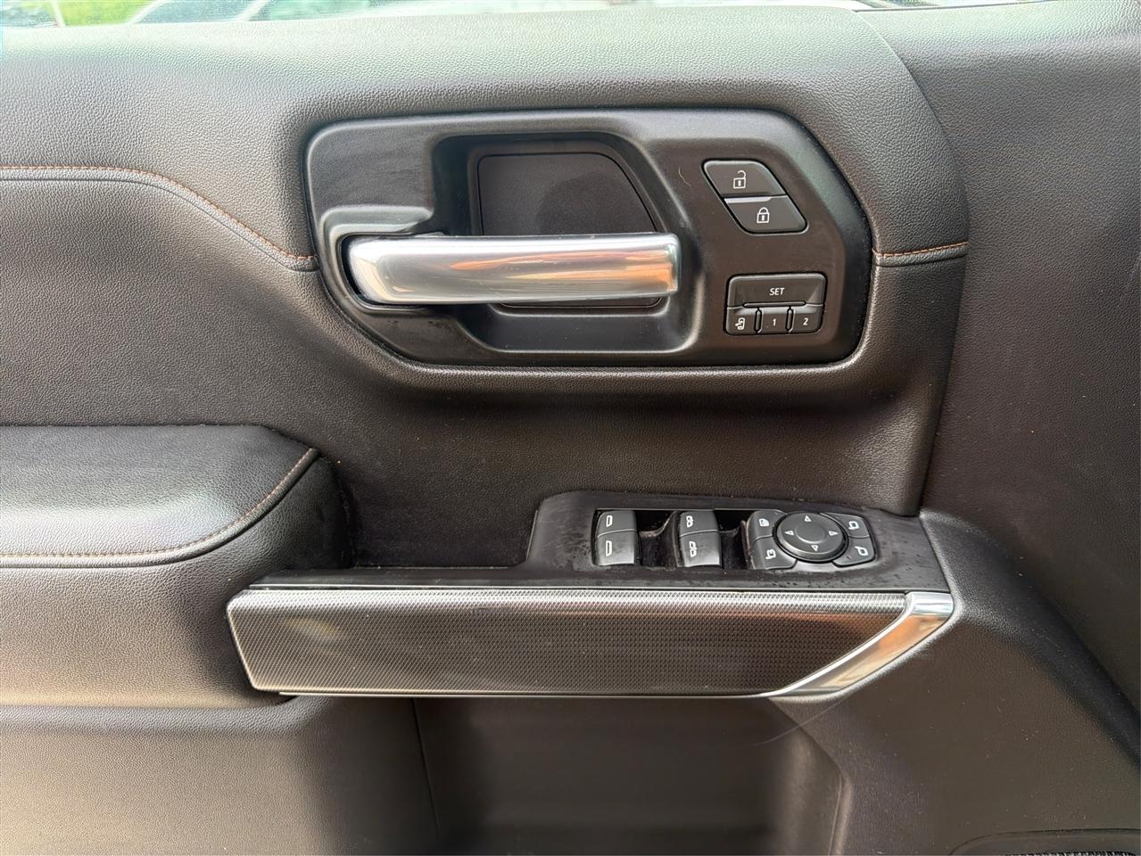 GMC Sierra 1500 4WD Crew Cab 147" AT4 2020