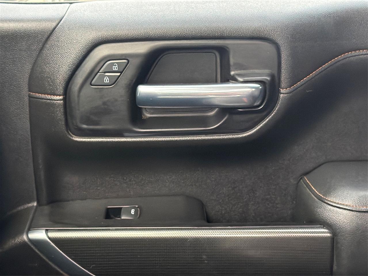 GMC Sierra 1500 4WD Crew Cab 147" AT4 2020