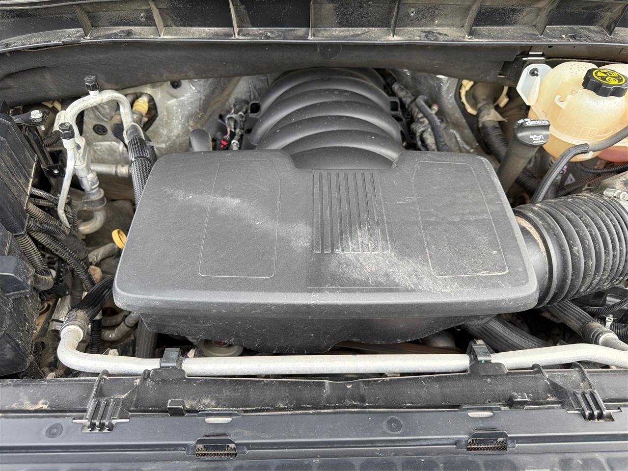 GMC Sierra 1500 4WD Crew Cab 147" AT4 2020