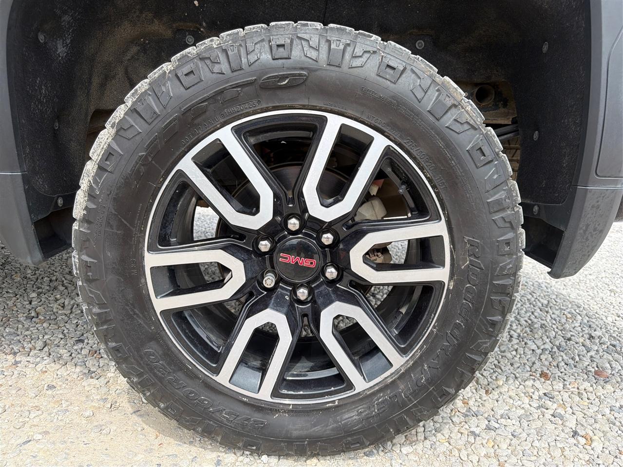 GMC Sierra 1500 4WD Crew Cab 147" AT4 2020