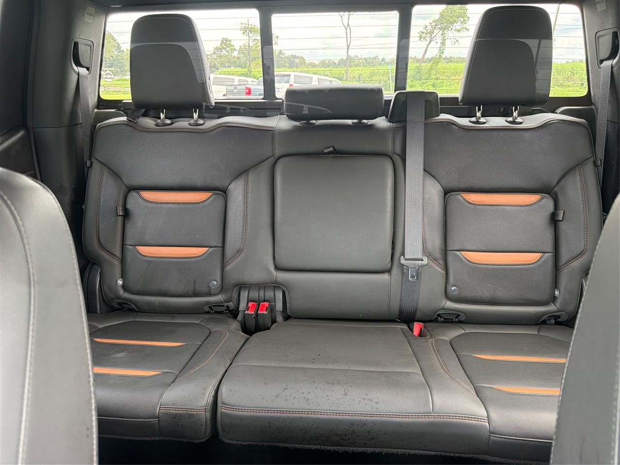 GMC Sierra 1500 4WD Crew Cab 147" AT4 2020