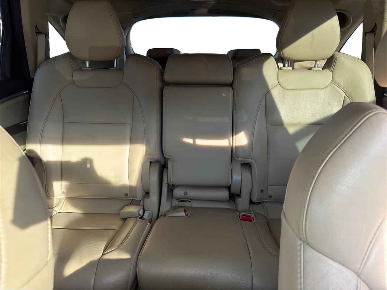 Acura MDX photo 15