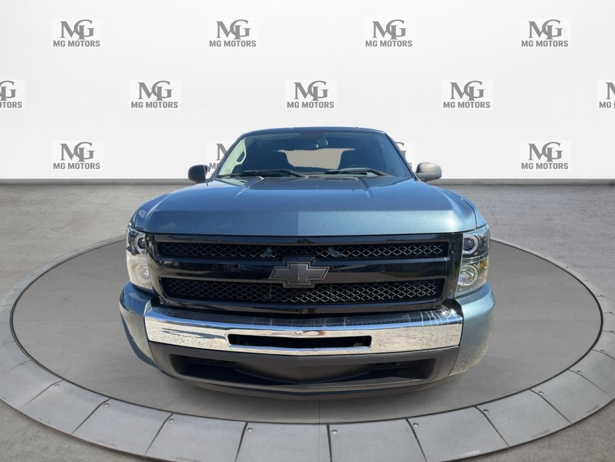 Chevrolet Silverado photo 9