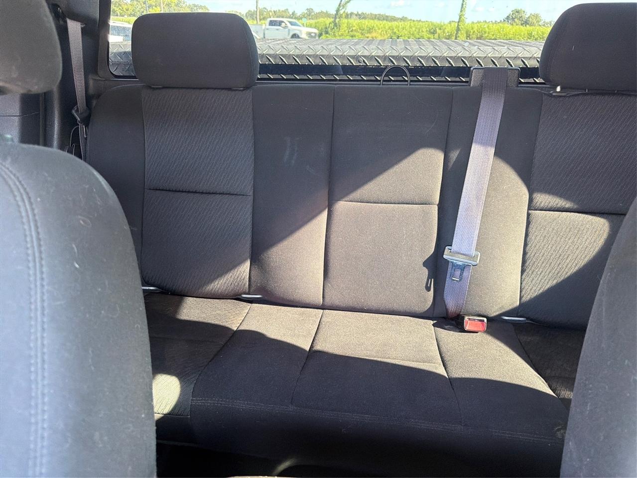 Chevrolet Silverado photo 29