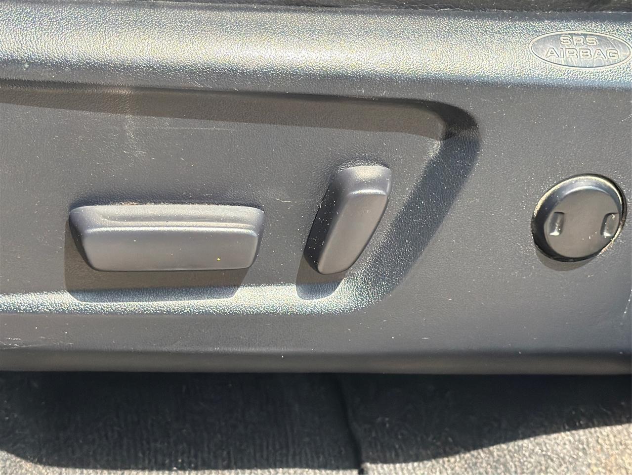 Toyota Tundra 4WD Truck  2015
