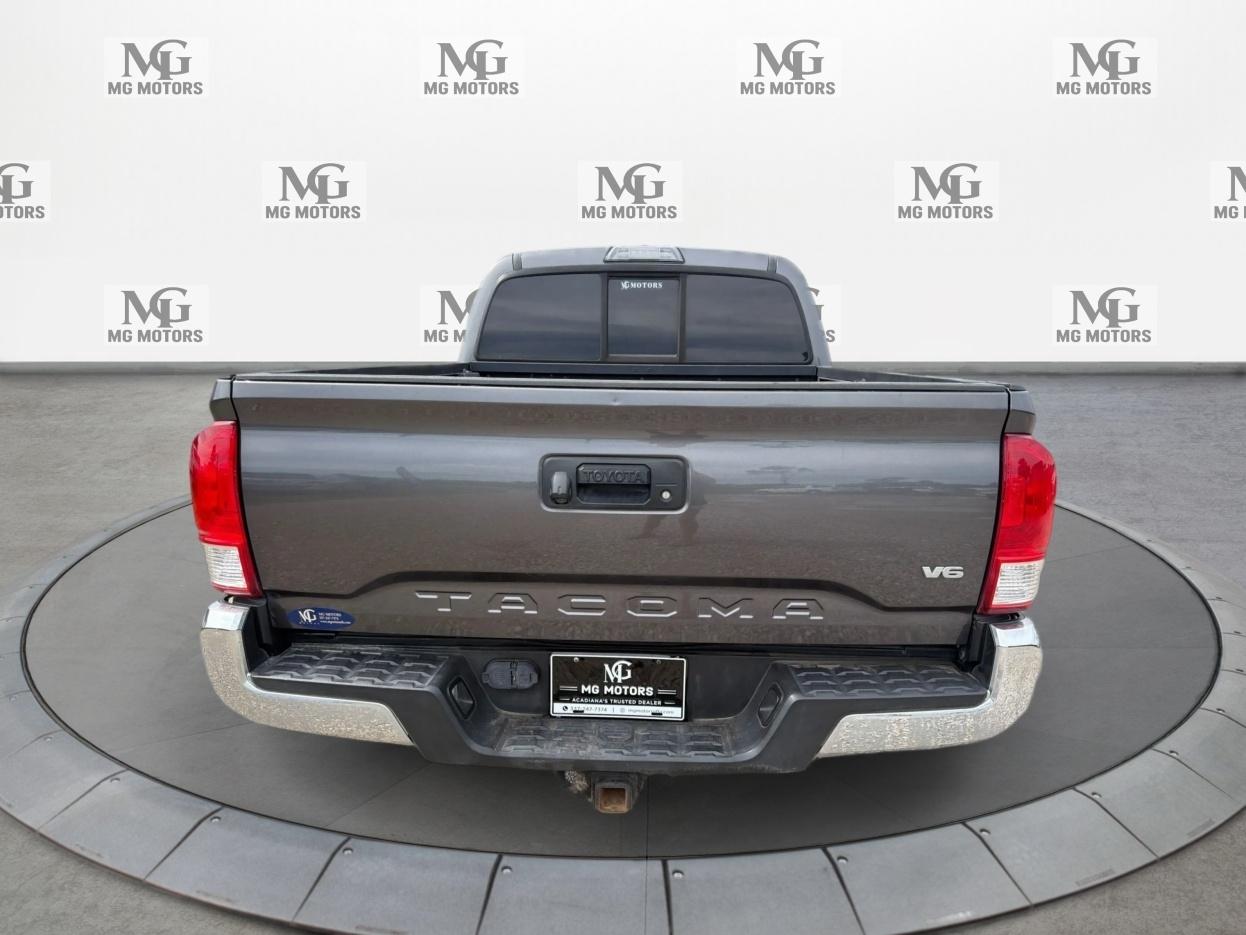 Toyota Tacoma  2017