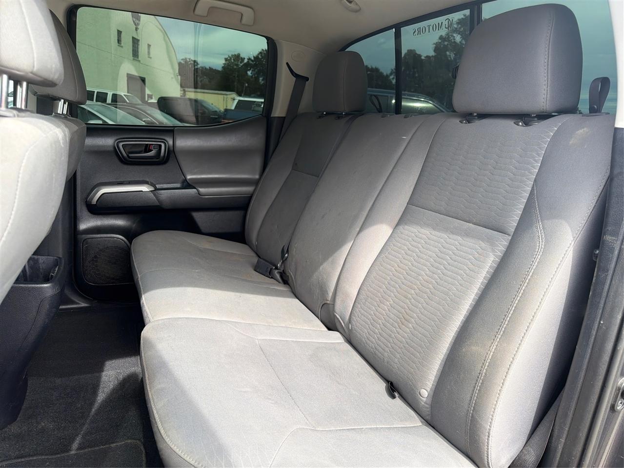 Toyota Tacoma  2017
