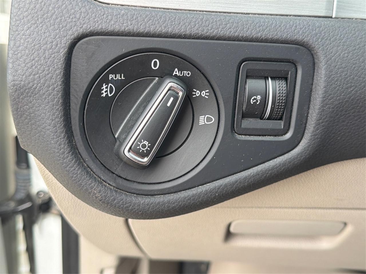 Volkswagen Golf SportWagen 4dr DSG TDI SE 2015