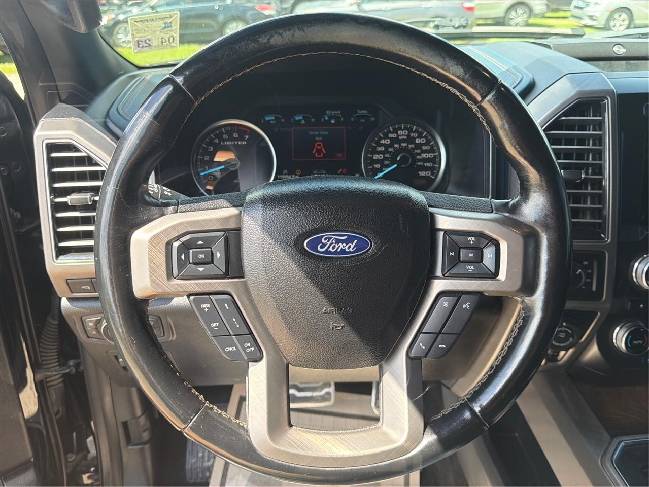 Ford F-150 Limited 4WD SuperCrew 5.5' Box 2018