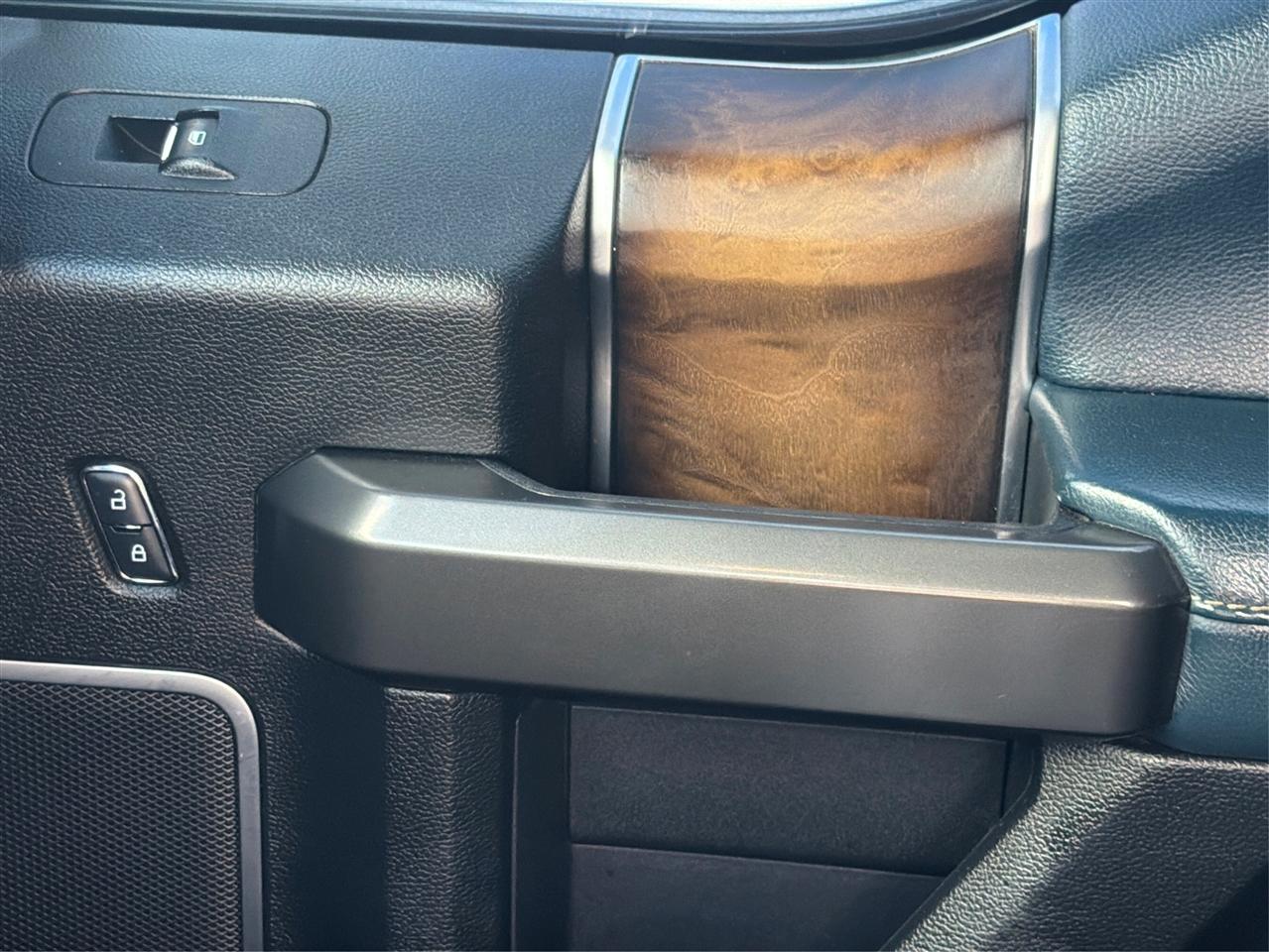 Ford F-150 Limited 4WD SuperCrew 5.5' Box 2018