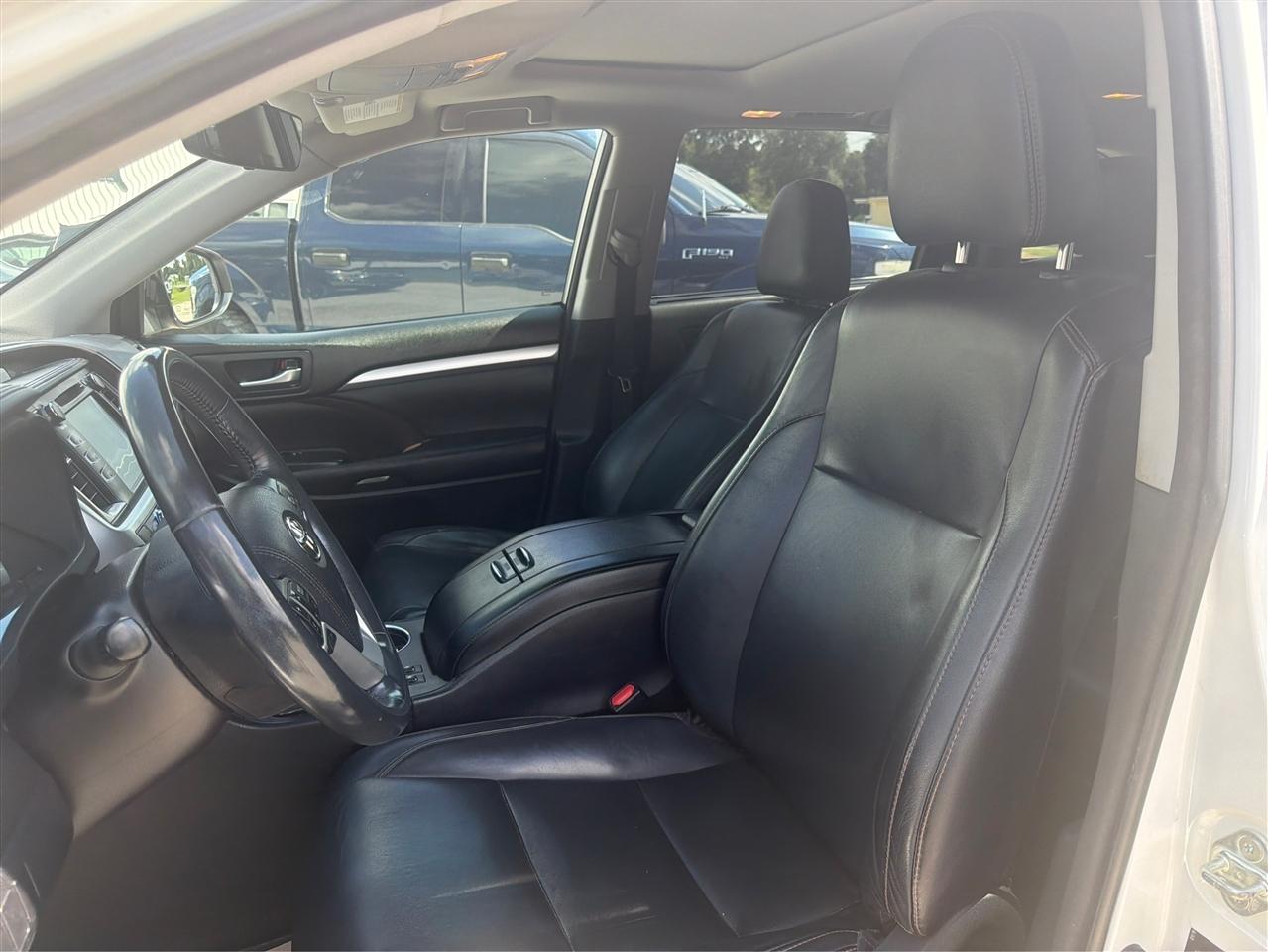 Toyota Highlander  2018