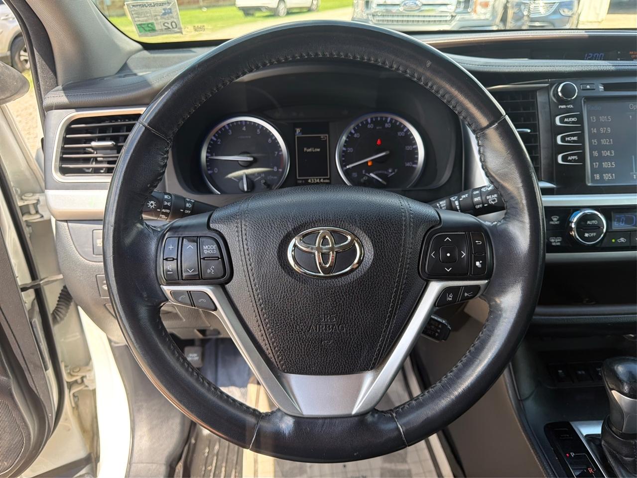 Toyota Highlander  2018