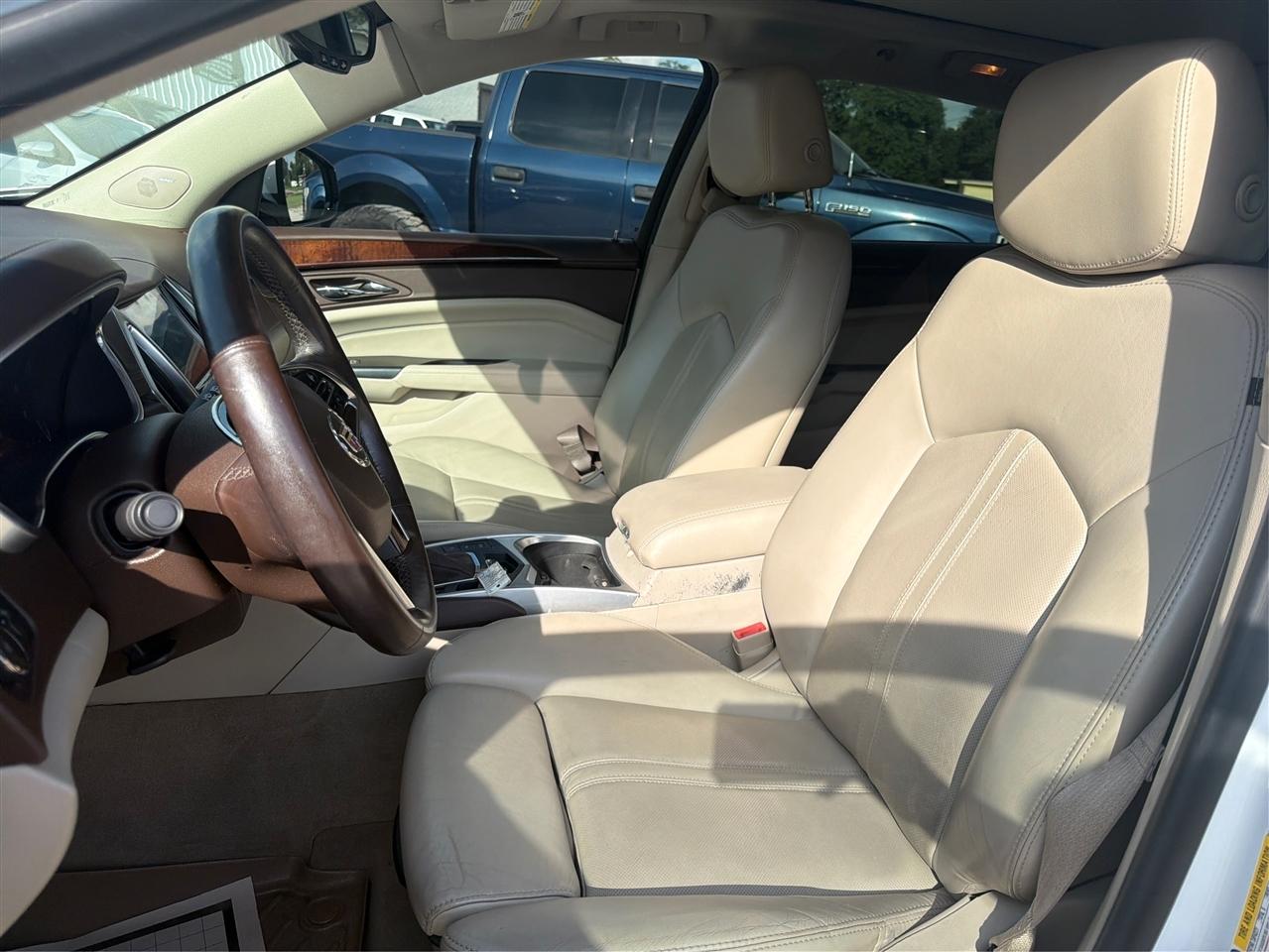 Cadillac SRX FWD 4dr Premium Collection 2015