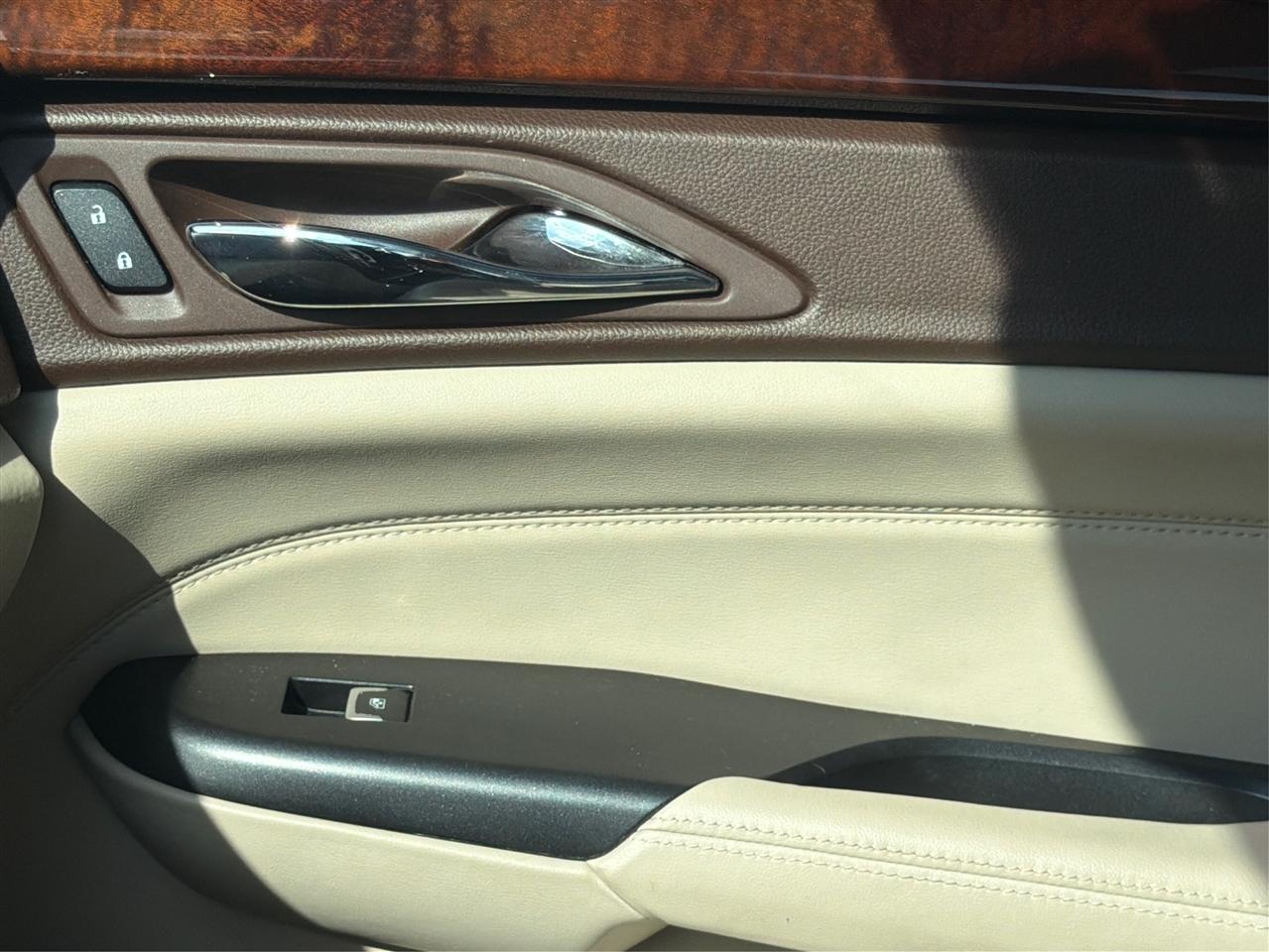 Cadillac SRX FWD 4dr Premium Collection 2015