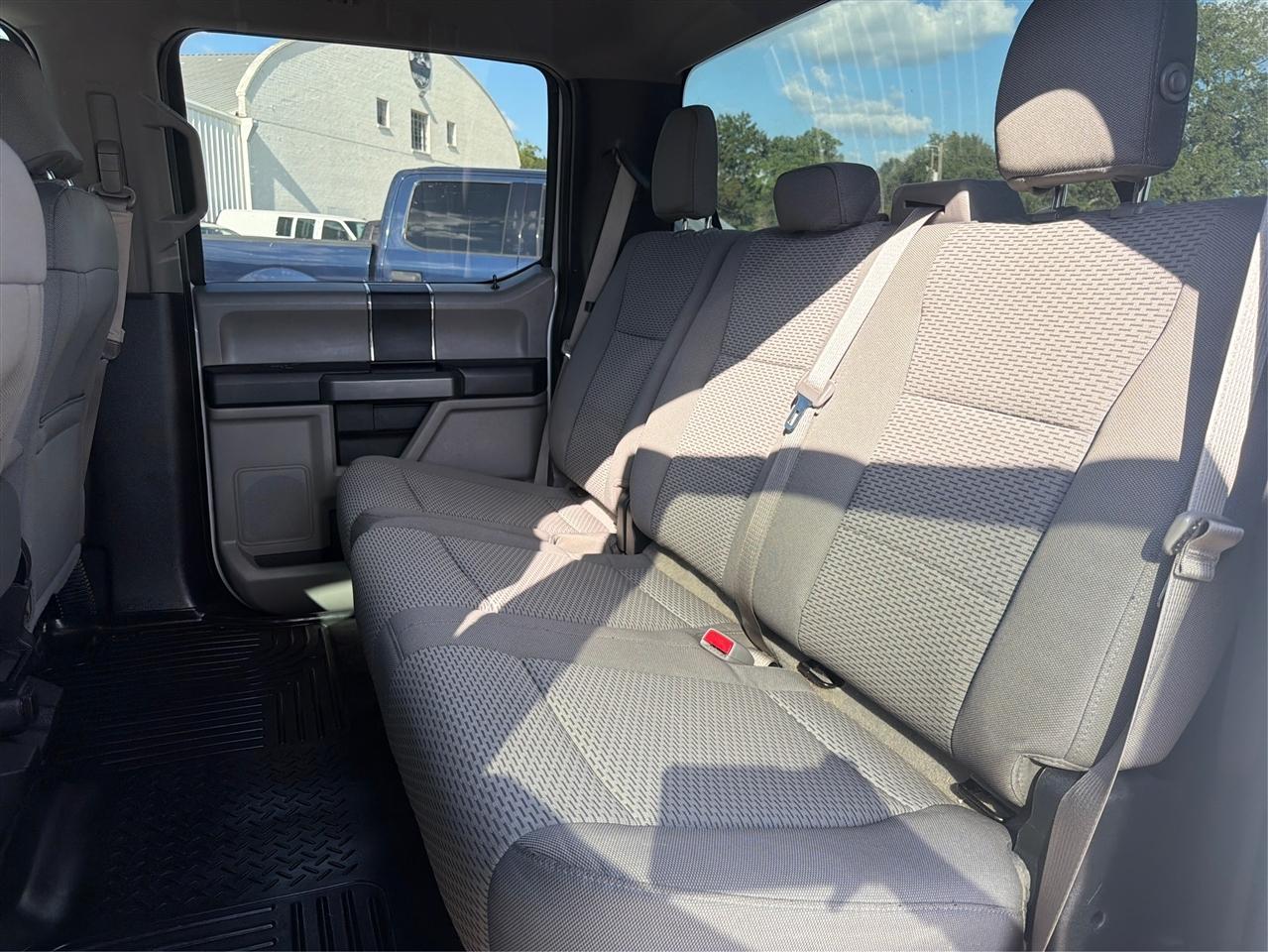 Ford F-150 4WD SuperCrew 145" XLT 2016