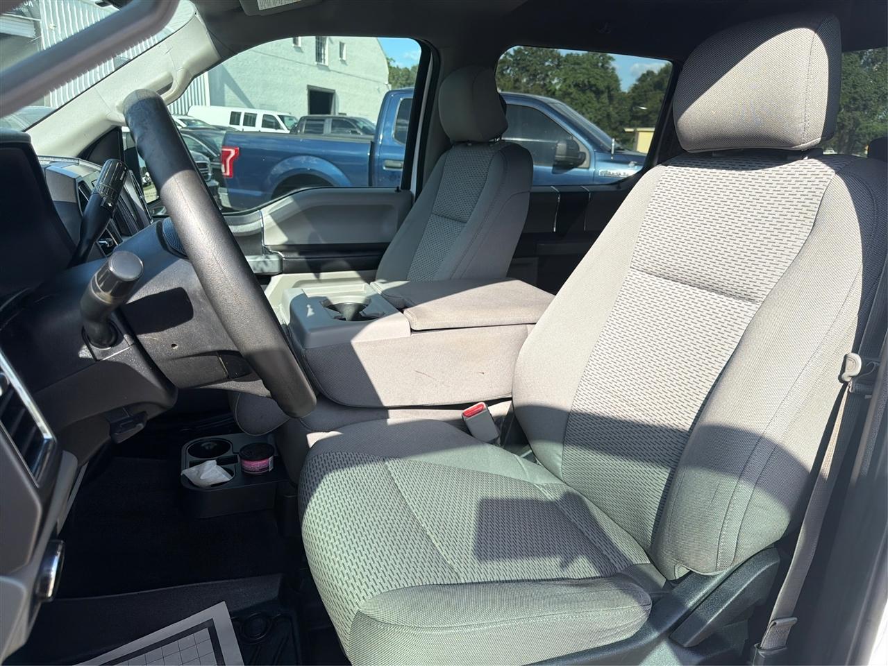 Ford F-150 4WD SuperCrew 145" XLT 2016