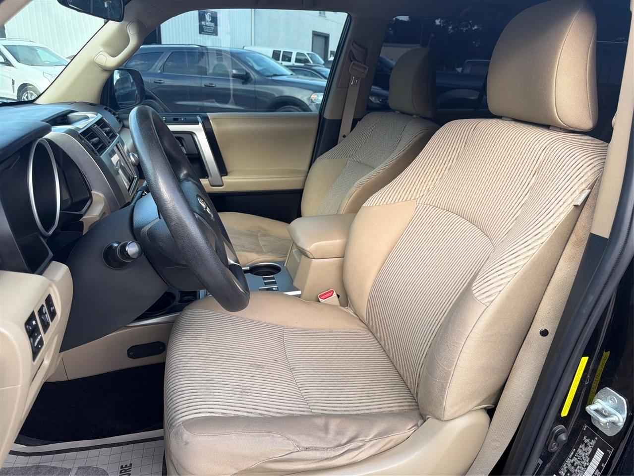 Toyota 4Runner  2011