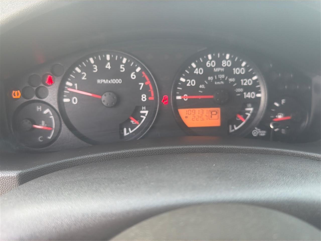 Suzuki Equator 2WD Crew Cab V6 Auto Sport 2011