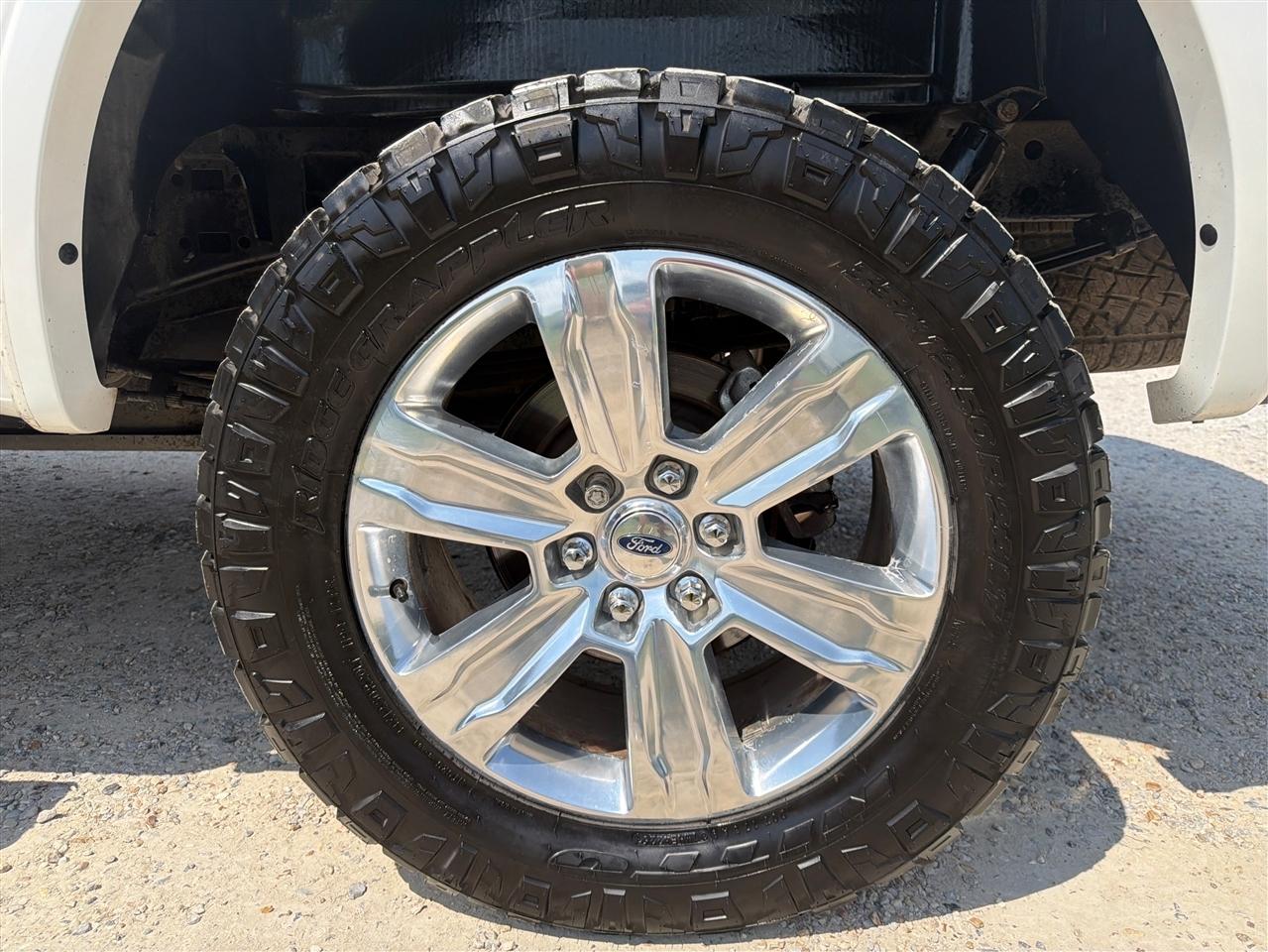 Ford F-150 4WD SuperCrew 145" Platinum 2016