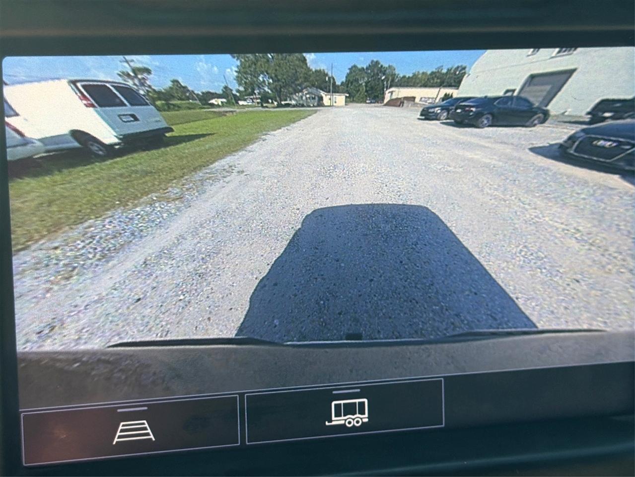 Chevrolet Silverado photo 27