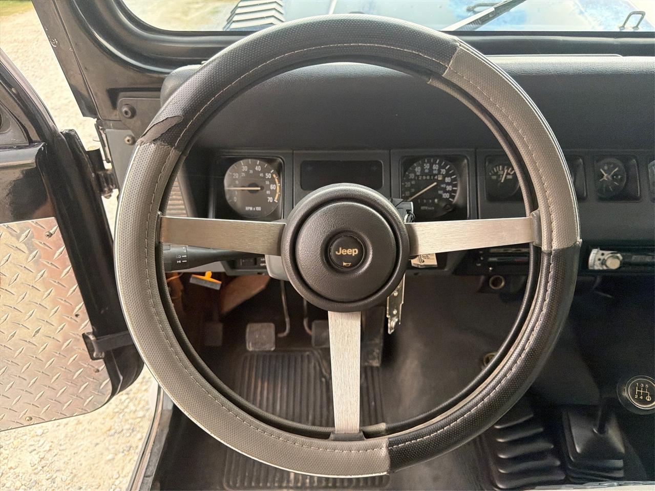 Jeep Wrangler 2dr "S" 1991