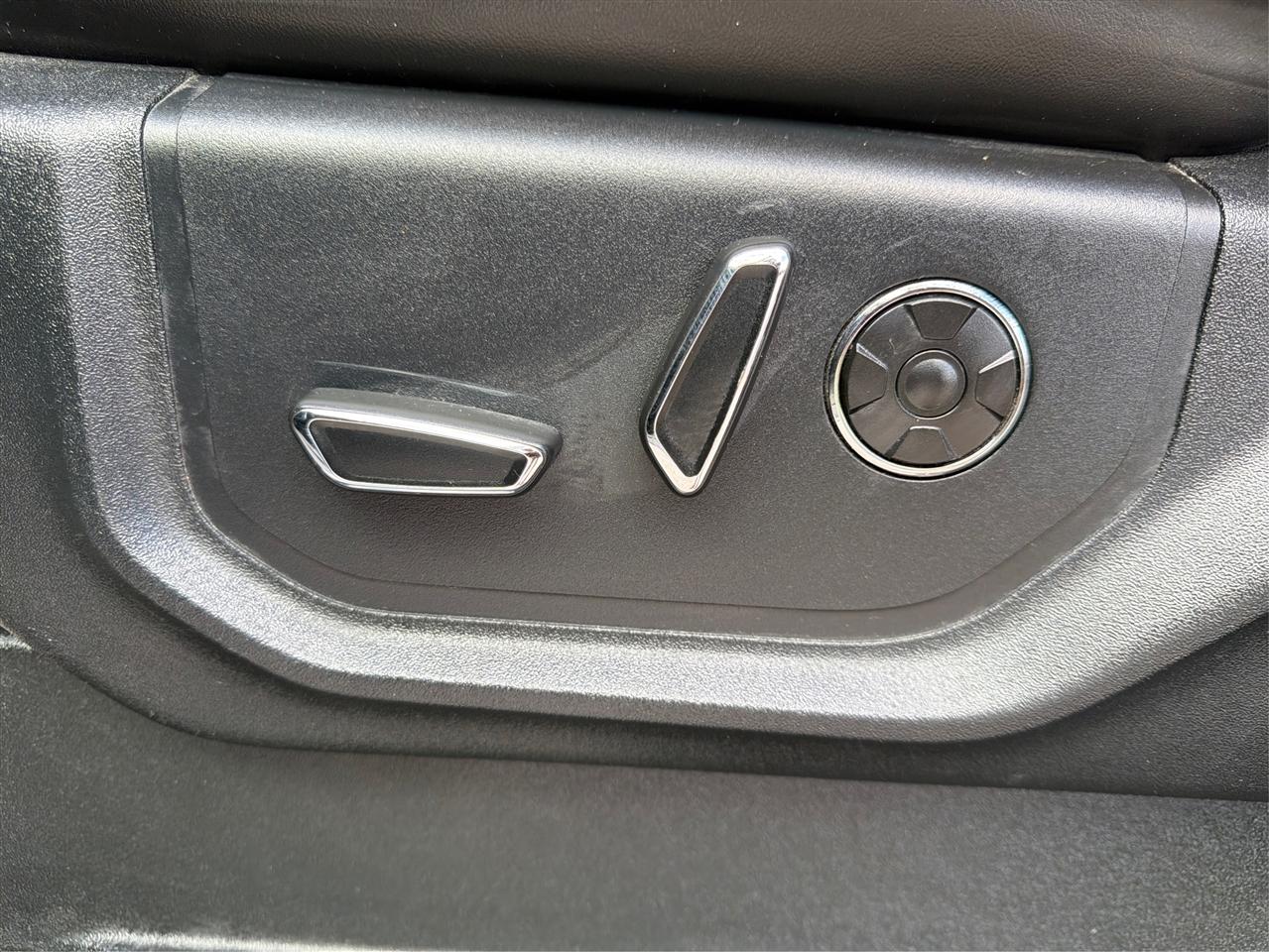 Ford F-150 photo 18